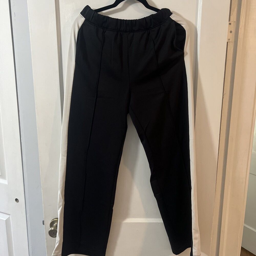 Old Navy ACTIVE PowerSoft Coze-Navy Wide-Leg & Black Sweats Sz M